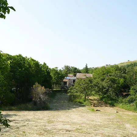 Rustic Italian House בית נופש