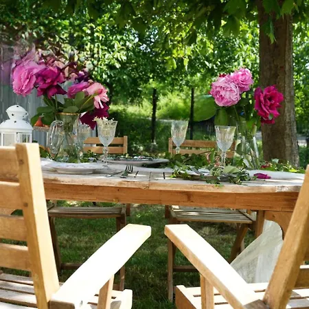 Rustic Italian House Дом отдыха *