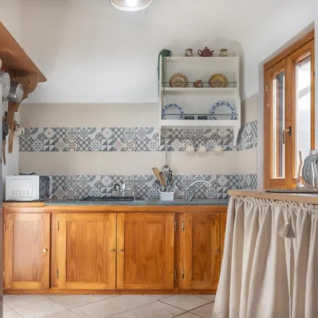 Rustic Italian House * Roccamorice